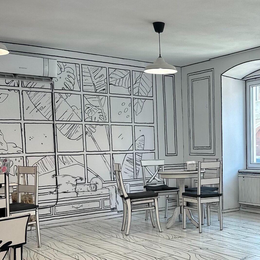 Am băut o cafea la Contrast în Brașov